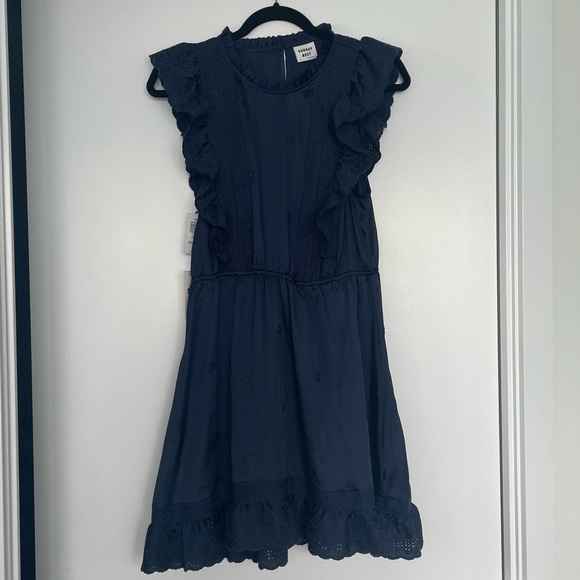 Aritzia Dresses & Skirts - Aritzia Sunday Best Bibi Dress